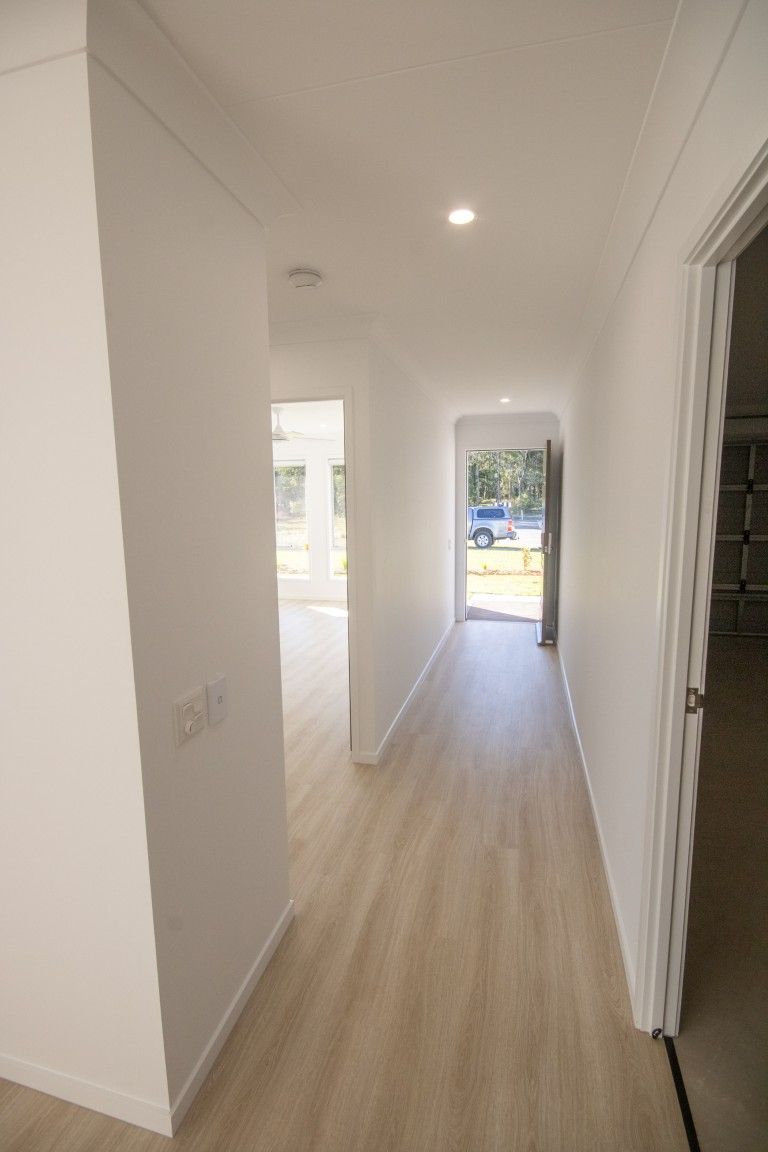 4 BR Improved Livability Home OOA- Torquay, Hervey Bay — Home image 29