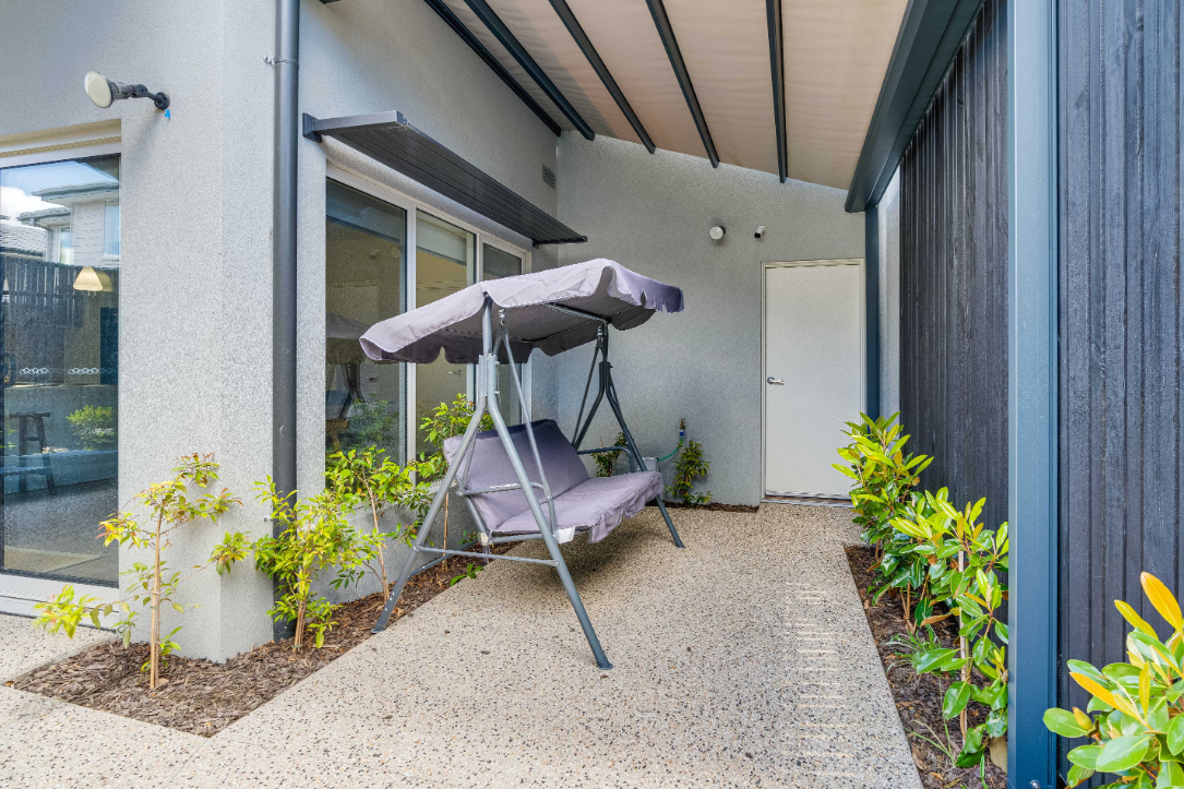 Deluxe 3-Bedroom SIL/STA Townhouse - Calm Setting - Carrum Downs — Home image 6