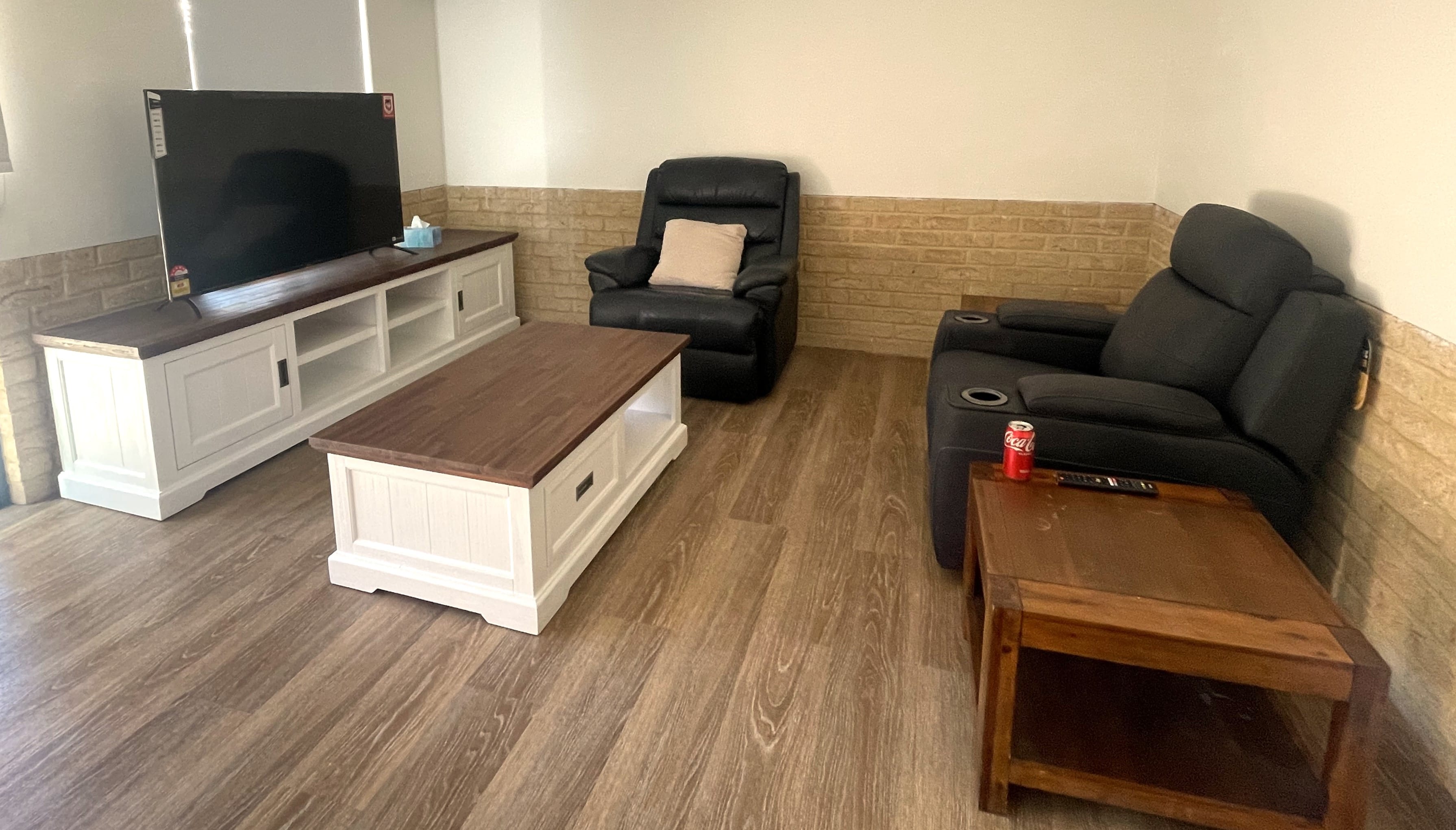Bentley – Yonga House — Home image 4
