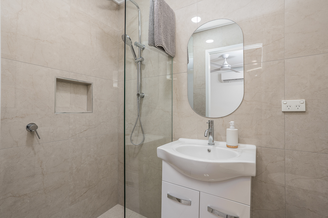 Modern & Fresh SIL Property in Logan Reserve, Queensland — Home image 7