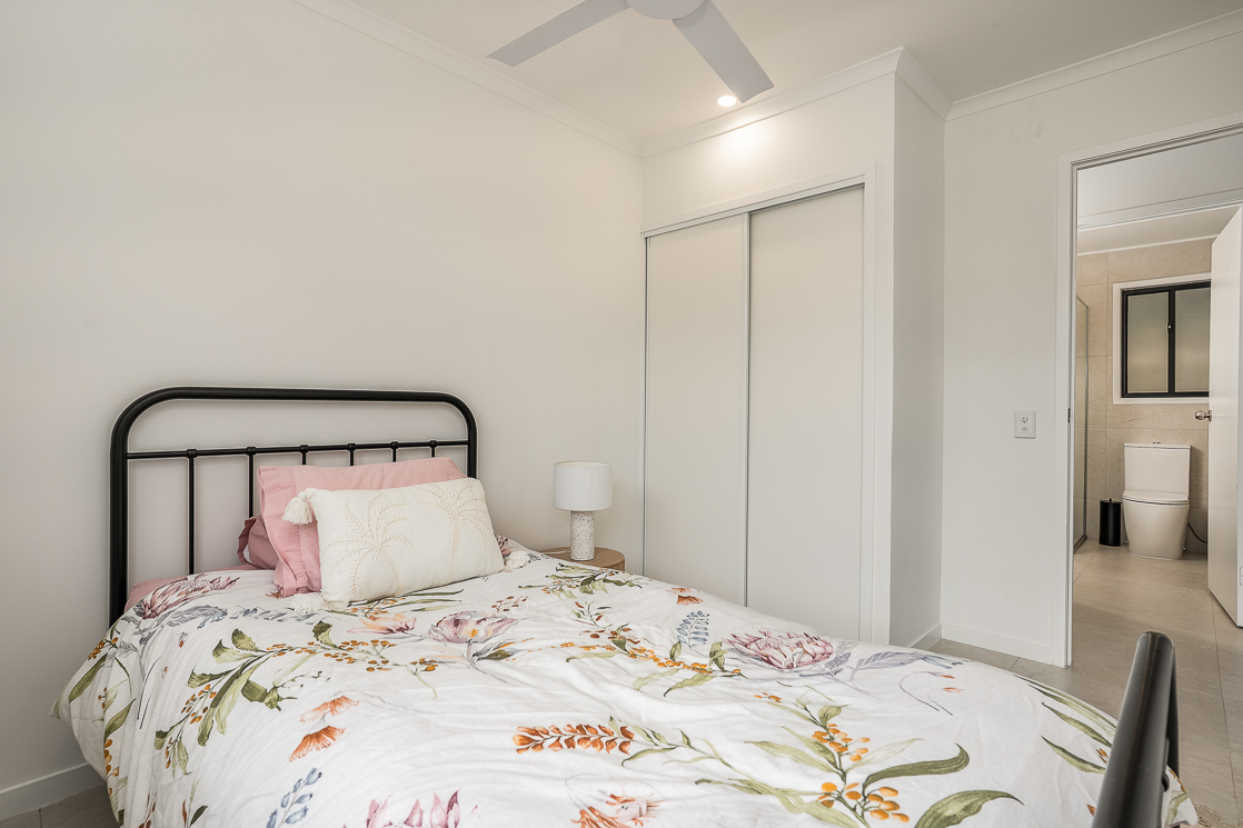 Modern & Fresh SIL Property in Logan Reserve, Queensland — Home image 8