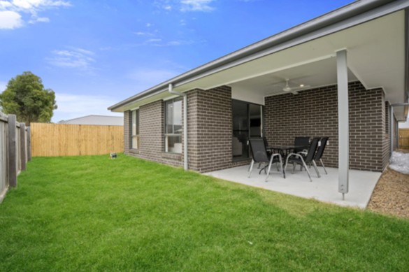 Modern & Fresh SIL Property in Logan Reserve, Queensland — Home image 8