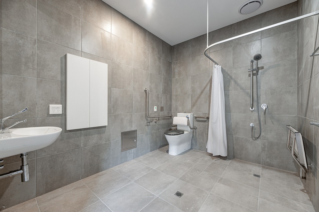 Contemporary comfort in a bright, open 3 bedroom house in Cranbourne — Home image 16