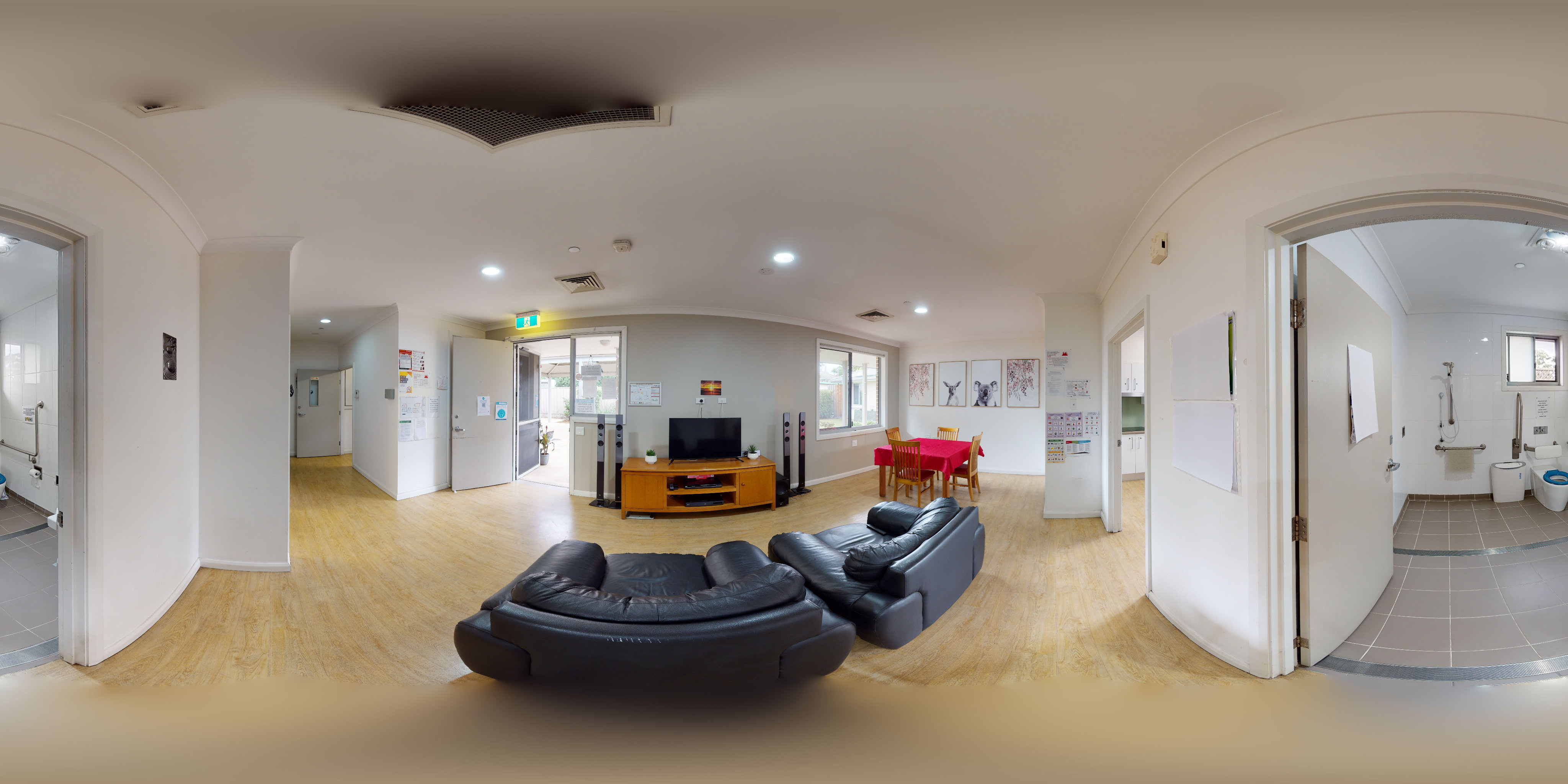 Light-filled spacious villa Mount Druitt — Home image 5