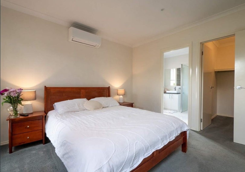 Mary Street — Home image 6