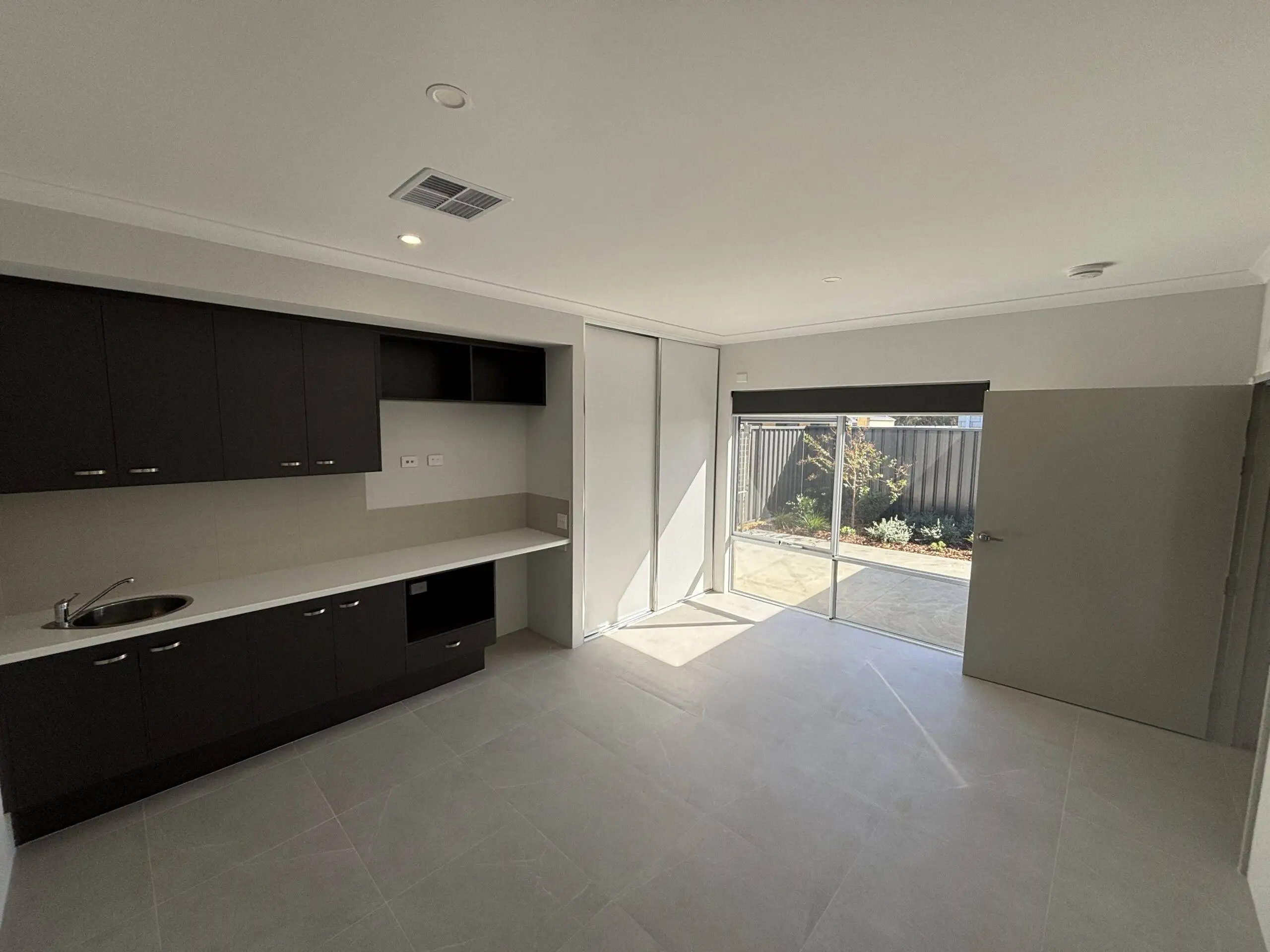Hilbert SIL House — Home image 8