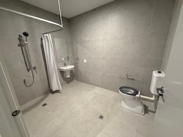Where Comfort Meets Care: A Haven in Thornhill Park — Home image 12
