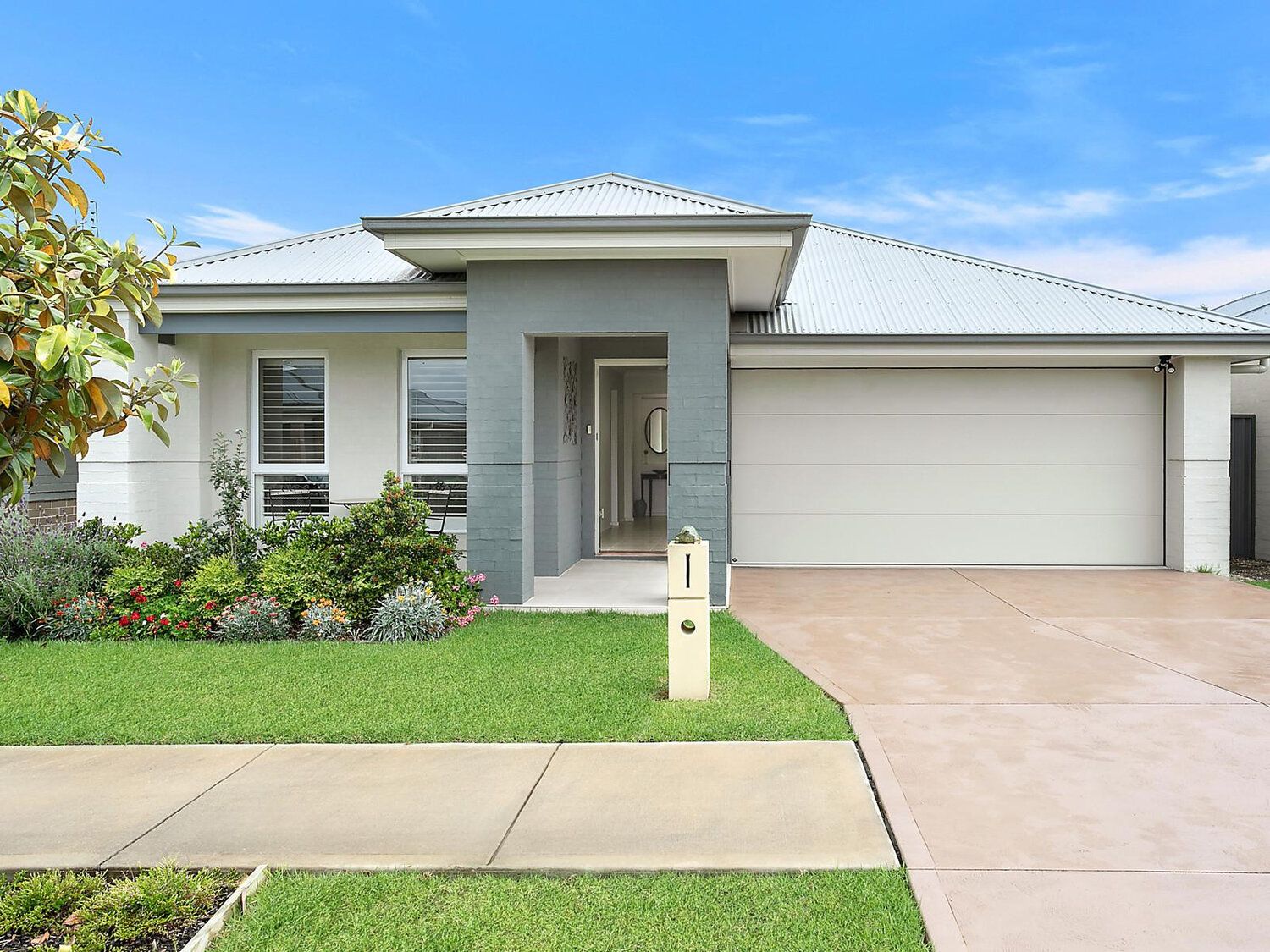 Eastwood — Home image 3