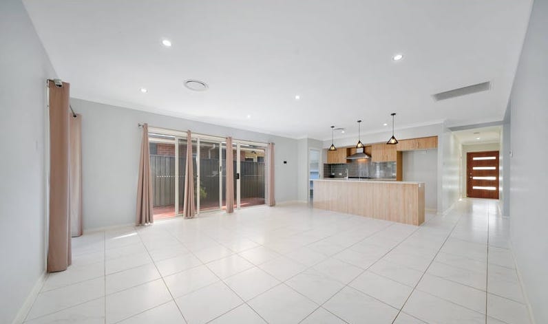 Fabulous home in Leppington — Home image 5