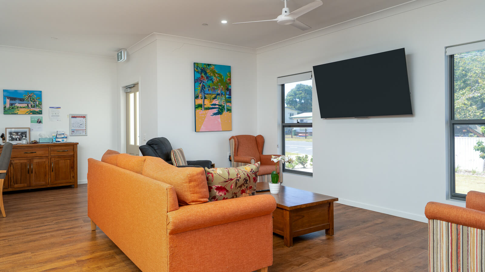 A Home Filled with Shared Interests and Friendship — Home image 2