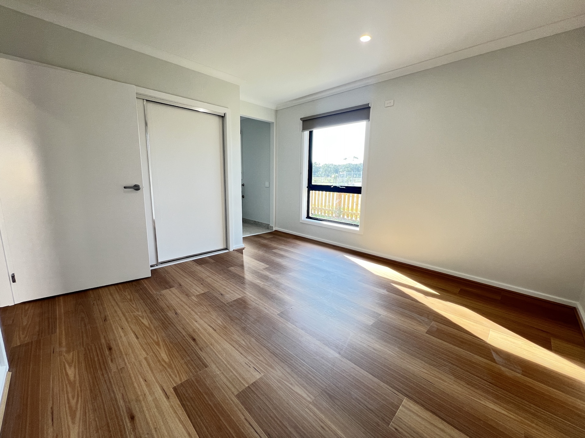 Comfort and Convenience in Established Tarneit – 2 Bedroom + OOA HPS Home — Home image 5