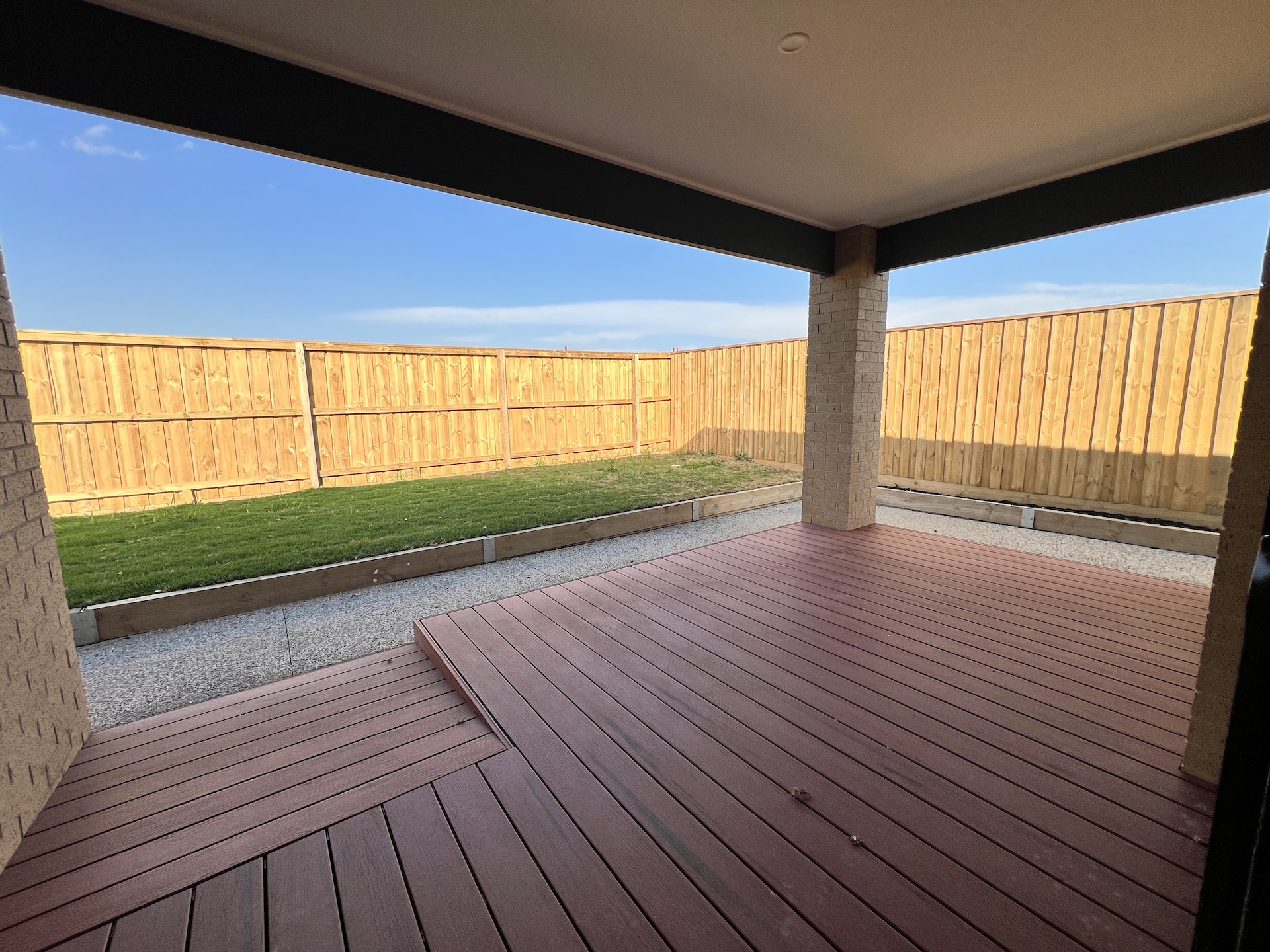 Comfort and Convenience in Established Tarneit – 2 Bedroom + OOA HPS Home — Home image 8