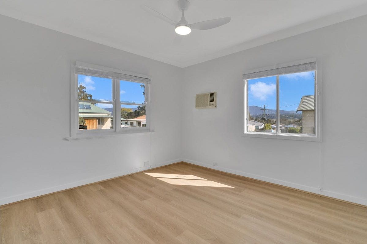 SIL Home in Cessnock — Home image 8