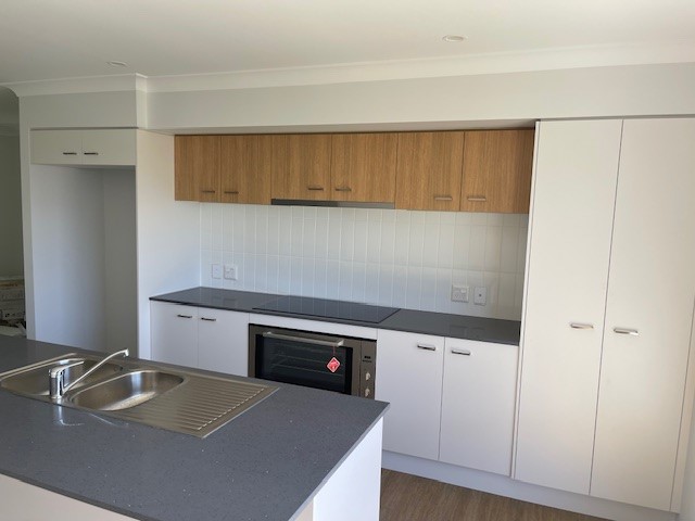 BURRUM HEADS, FRASER COAST QLD – IMPROVED LIVEABILITY HOUSE — Home image 7