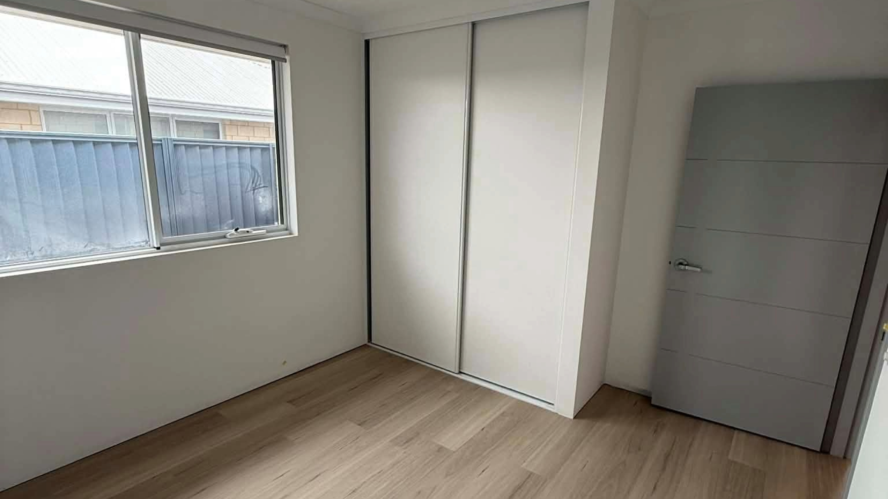 SDA Robust 2 Bedroom Villa plus OOA Baldivs, WA 245 — Home image 3