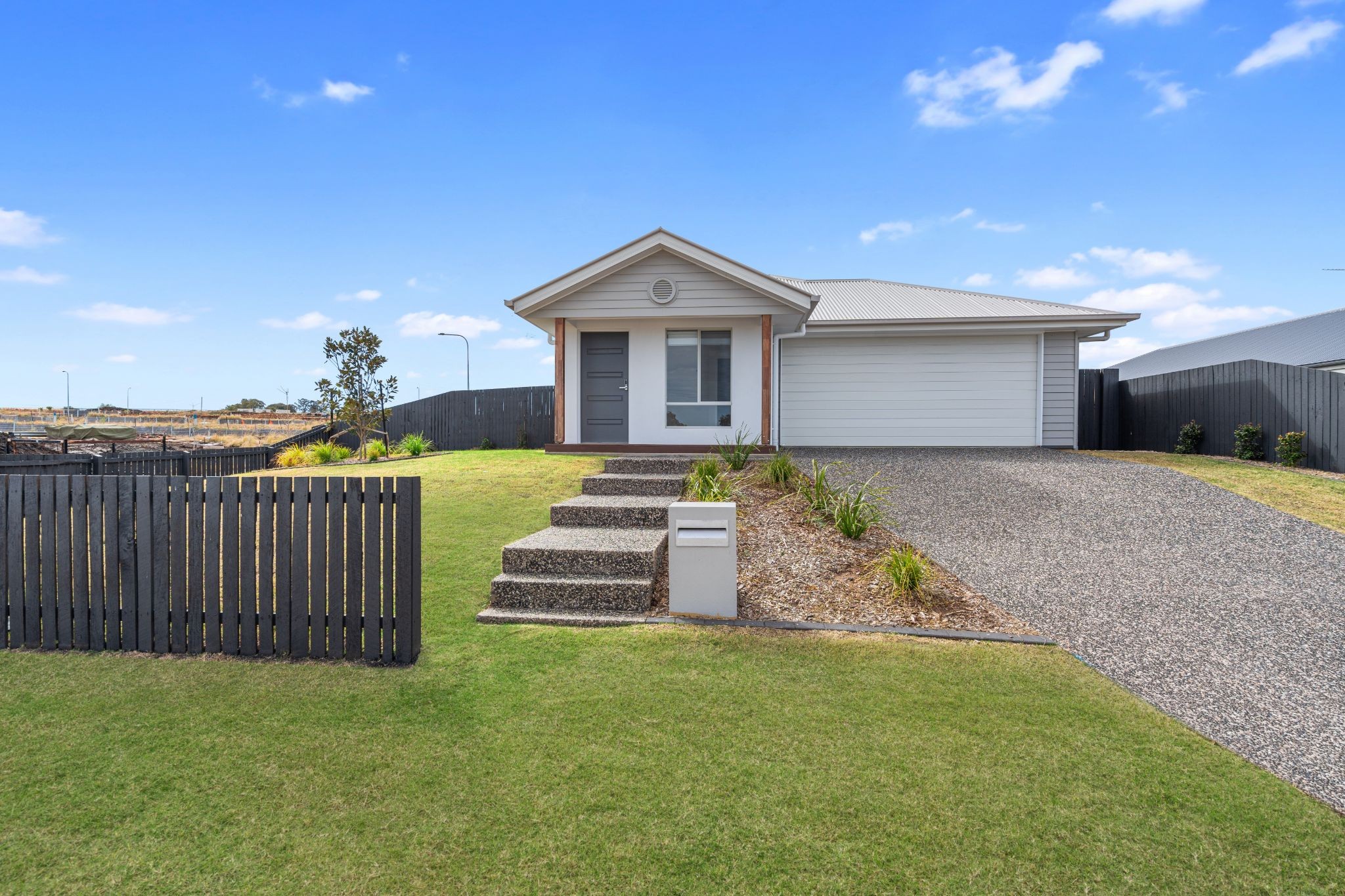GLENVALE, TOOWOOMBA QLD – IMPROVED LIVEABILITY HOUSE — Home image 9