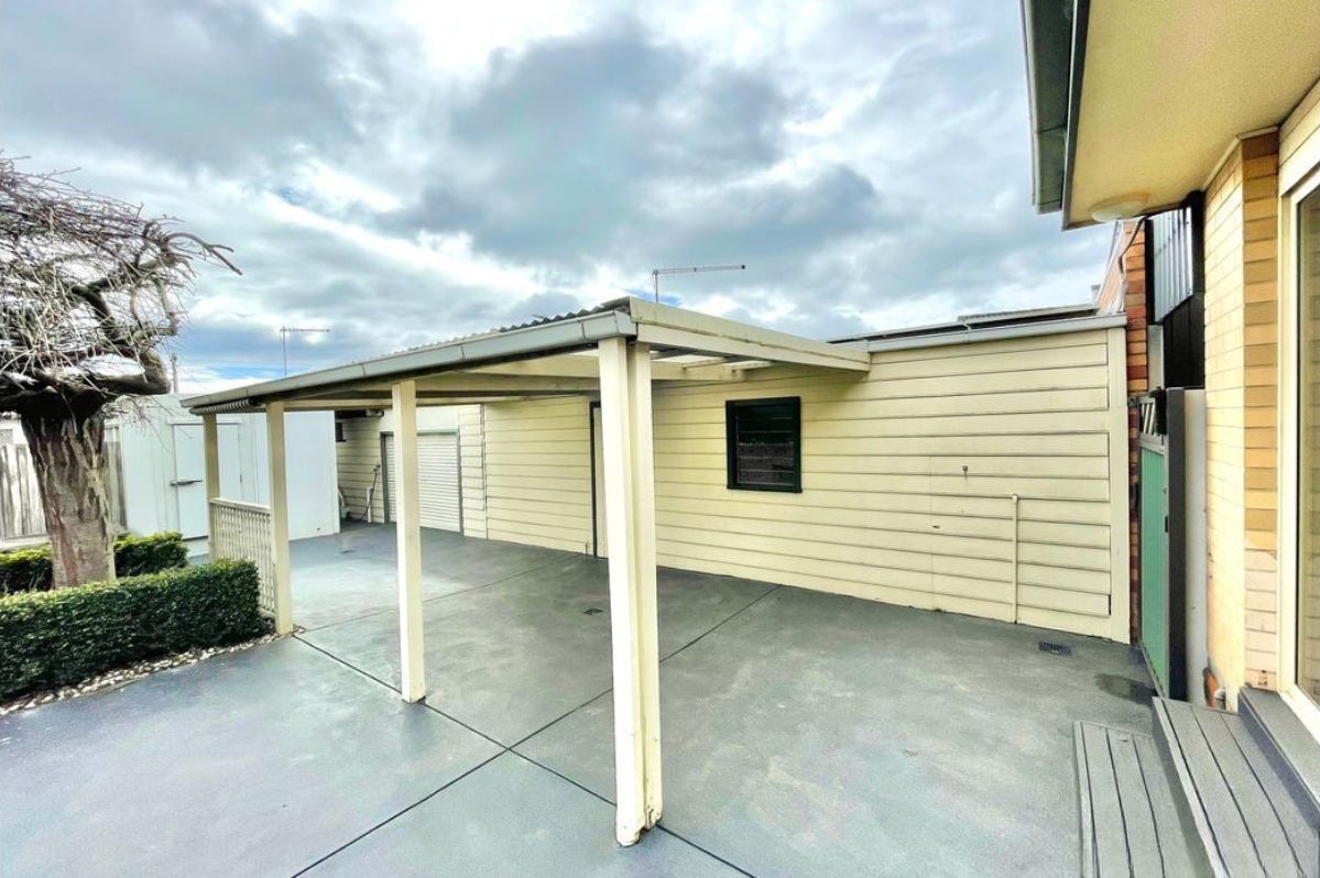Princes Drive, Morwell – Accessible SIL Home with 3 Vacant Rooms — Home image 3