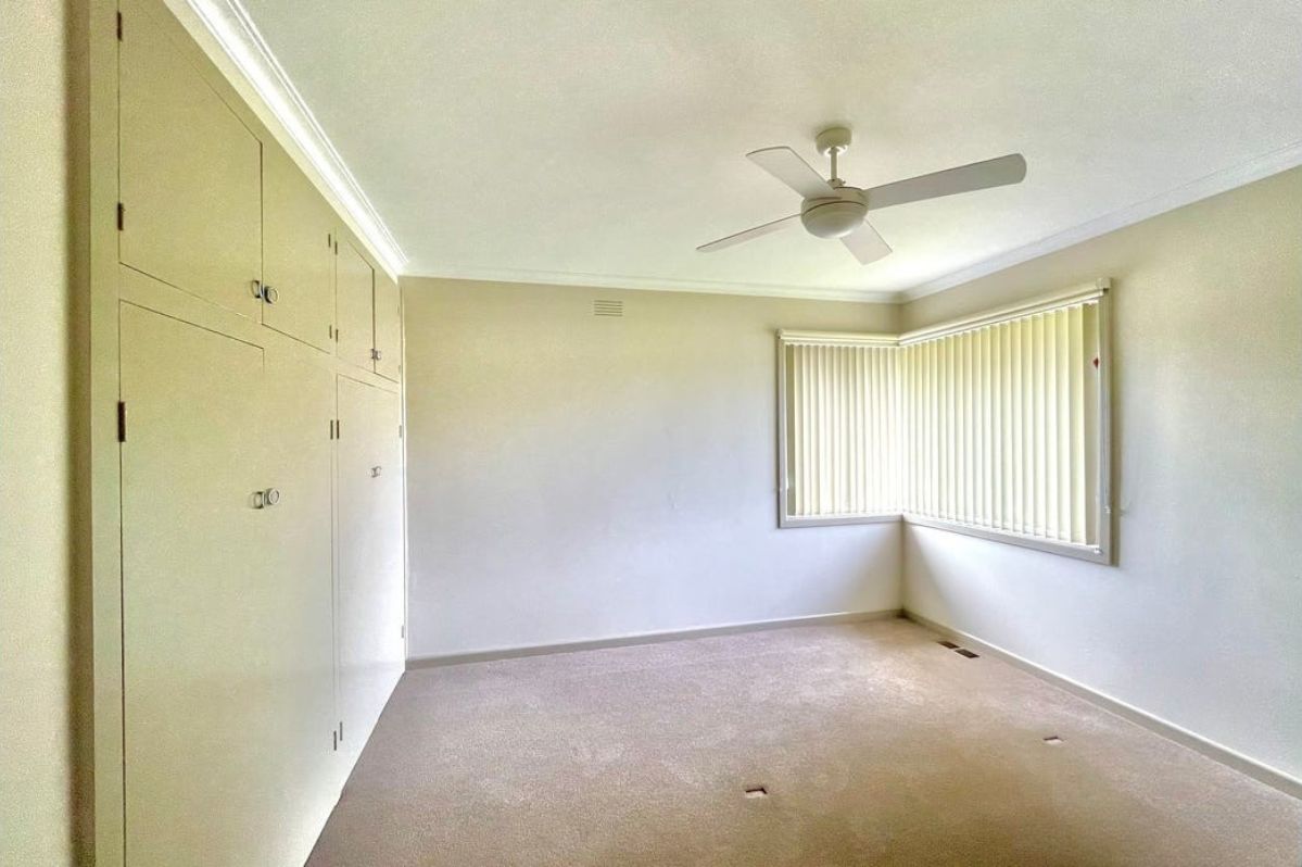 Princes Drive, Morwell – Accessible SIL Home with 3 Vacant Rooms — Home image 6