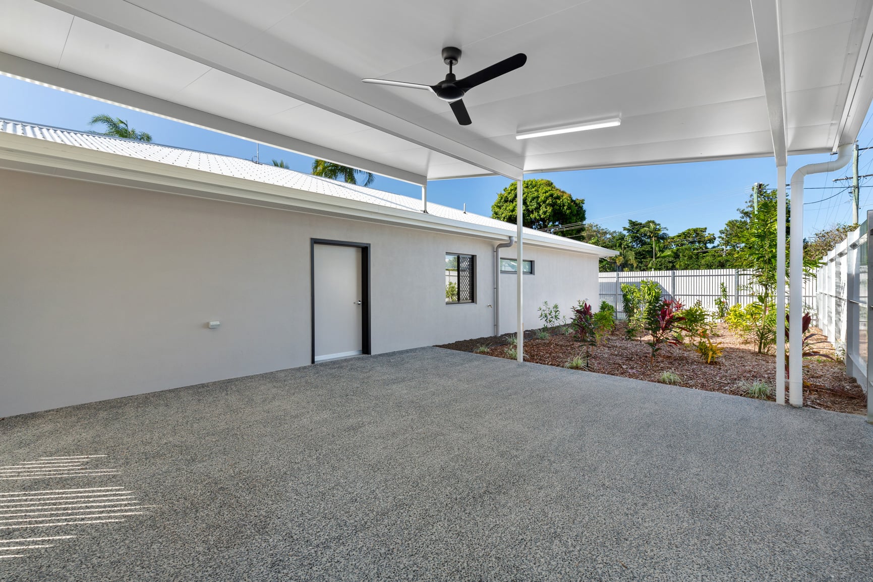 Live on the Cairns northern beaches — Home image 9