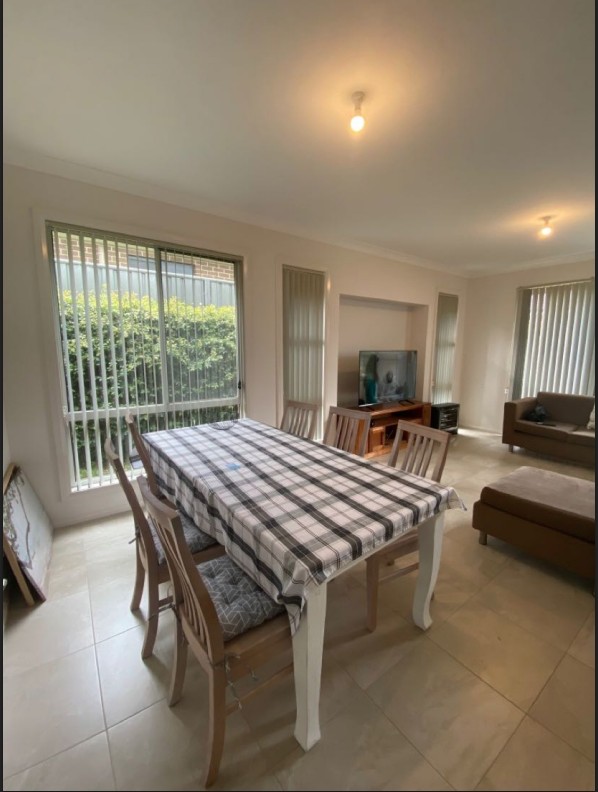 Brooks Reach, Horsley — Home image 3