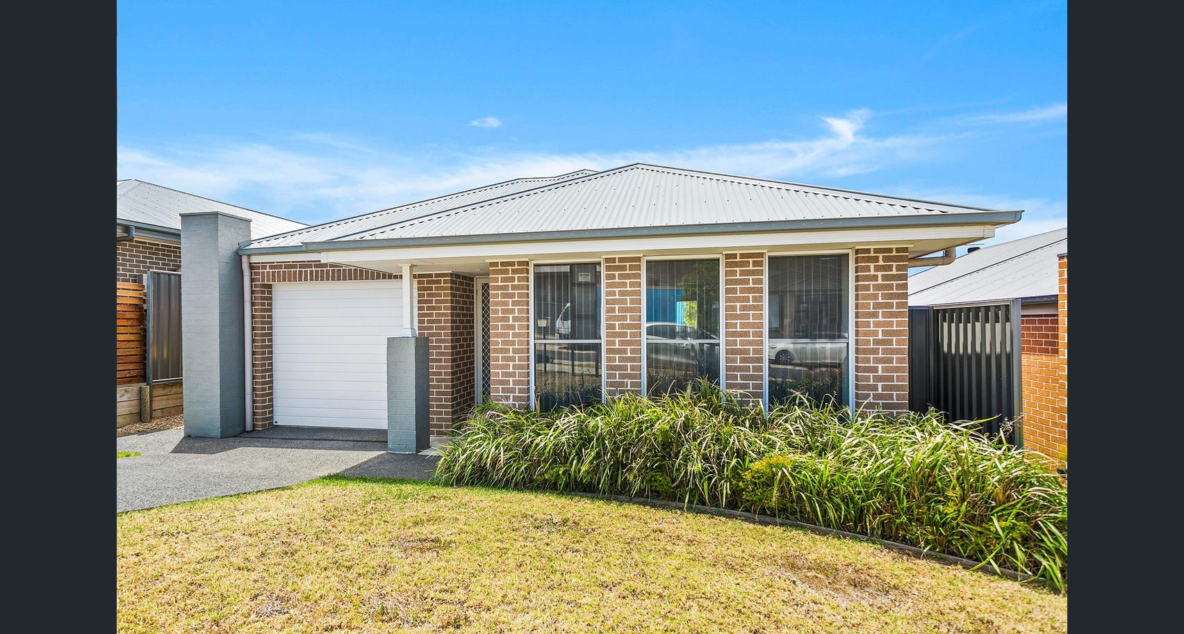 Brooks Reach, Horsley — Home image 3