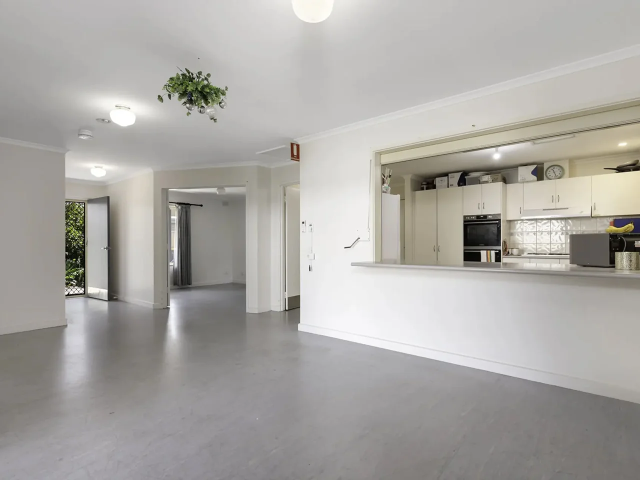 Dover Gardens - 1 Vacancy in 4 Bedroom Residence Basic — Home image 7