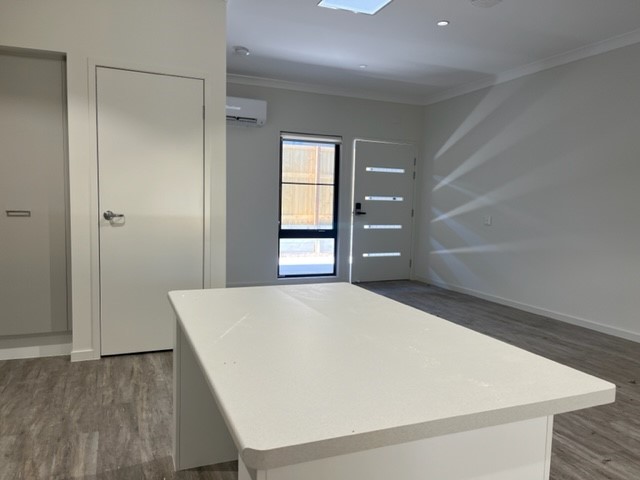 1-Bedroom + OOA High Physical Support Villa in Logan — Home image 5