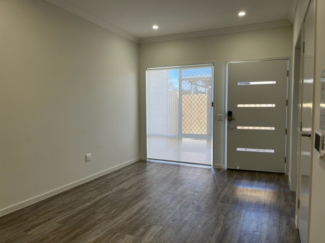 1-Bedroom + OOA High Physical Support Villa in Logan — Home image 6