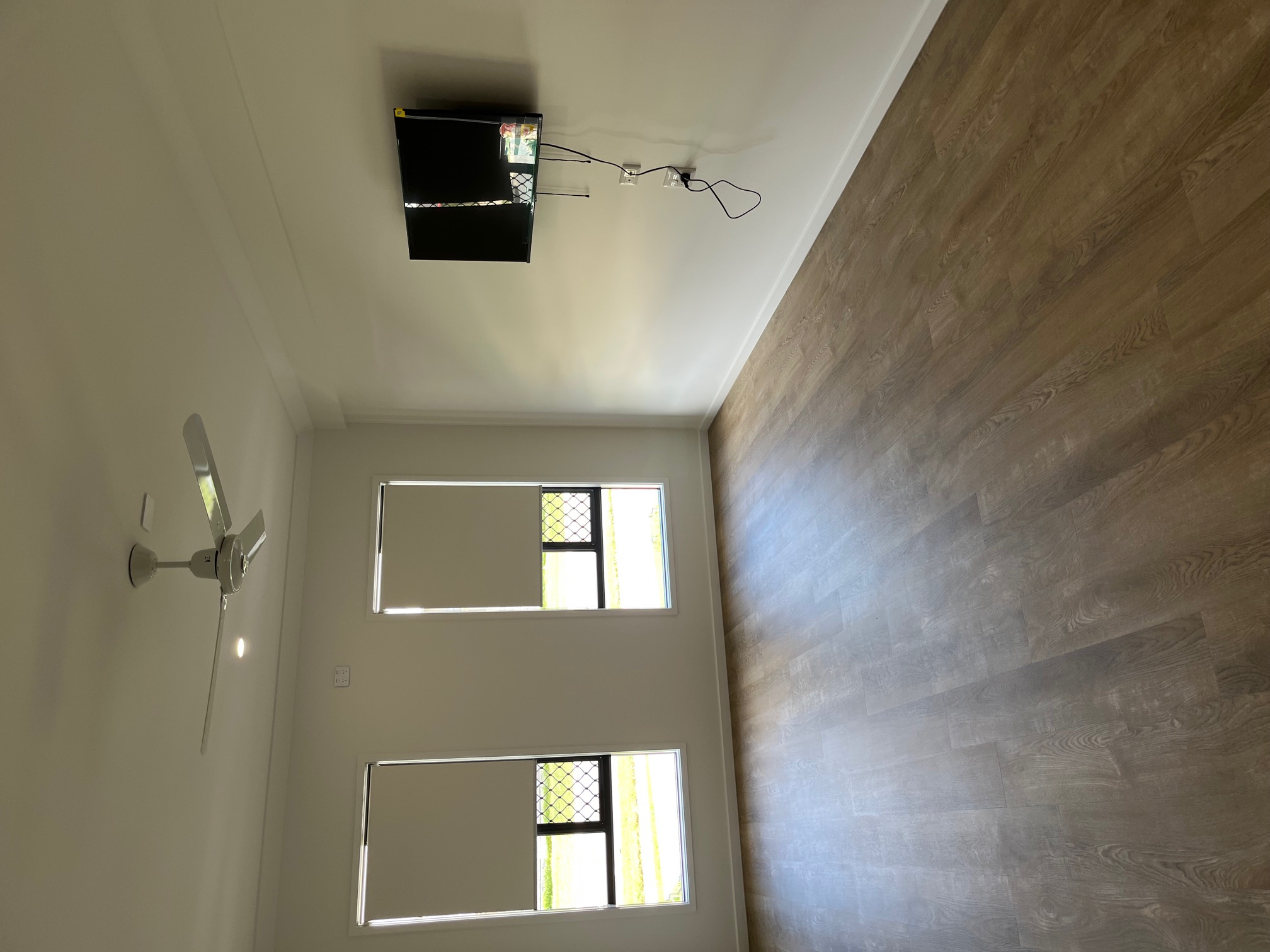 New spacious 2 living areas close to beaches bay park shops transport hospital — Home image 5