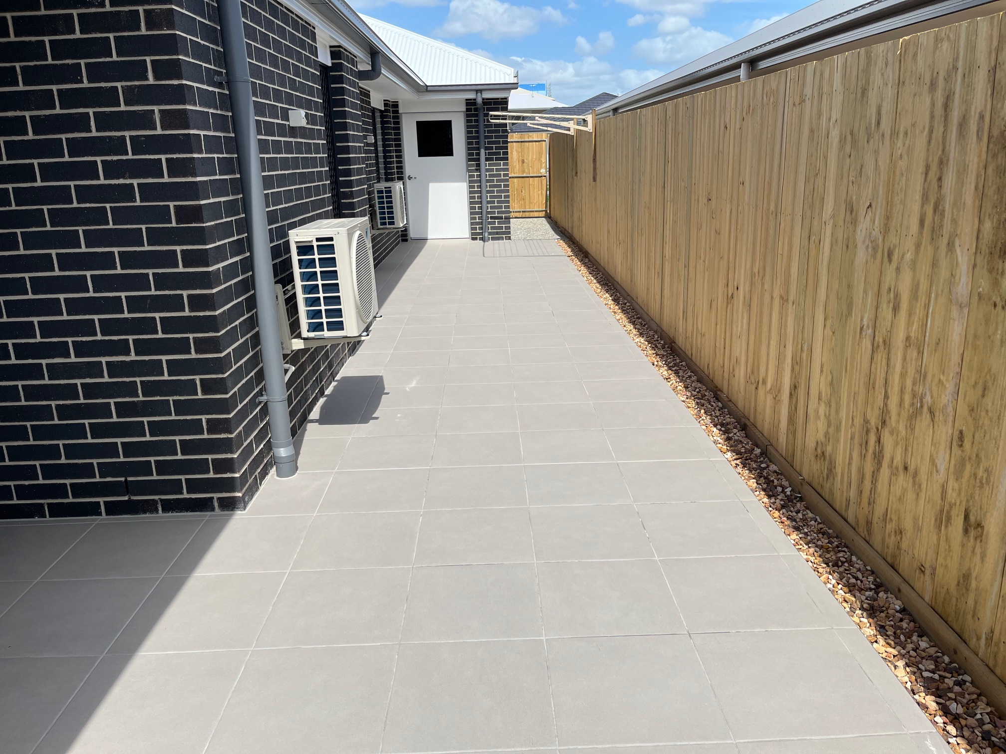 New spacious 2 living areas close to beaches bay park shops transport hospital — Home image 18