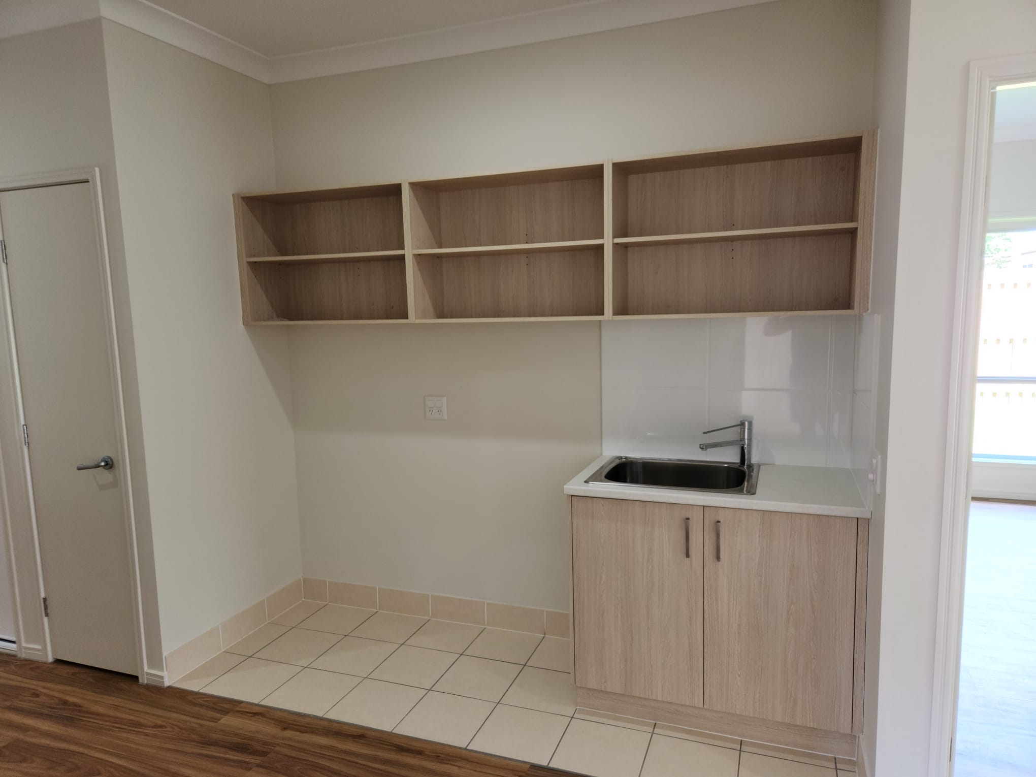 New House in heart of Warwick — Home image 2