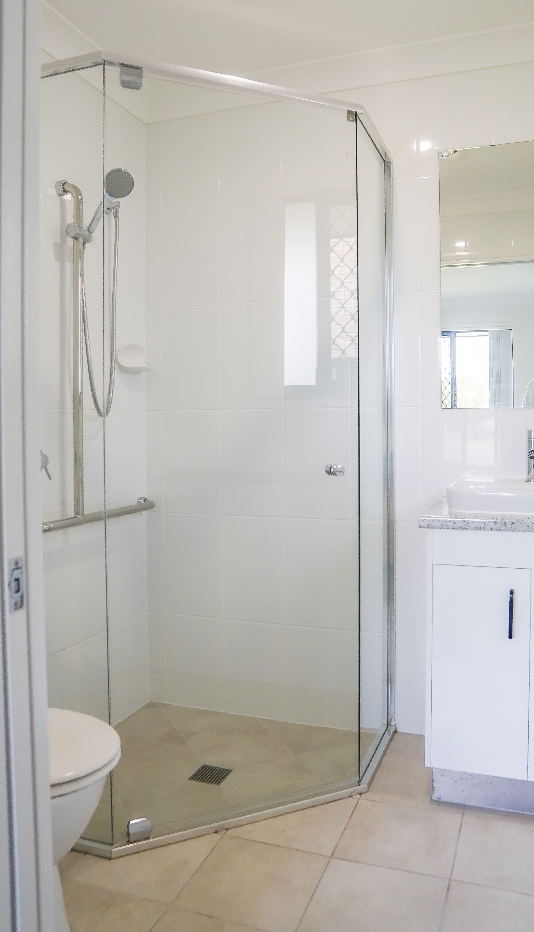 All Female SIL Home — Home image 3
