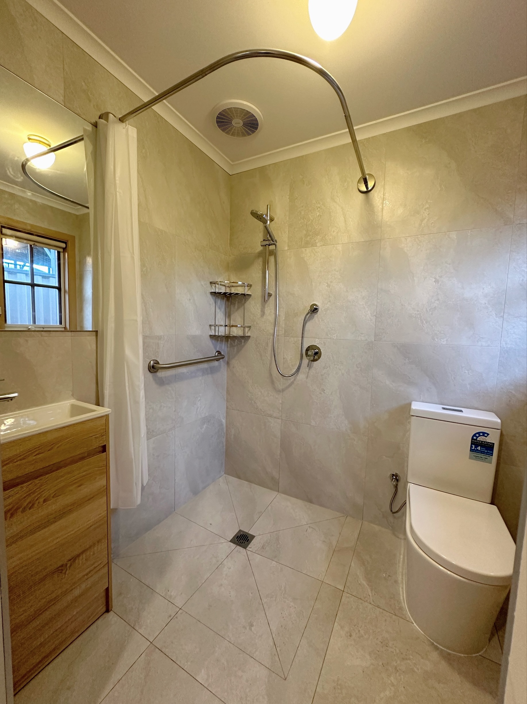 Essendon SIL House — Home image 6