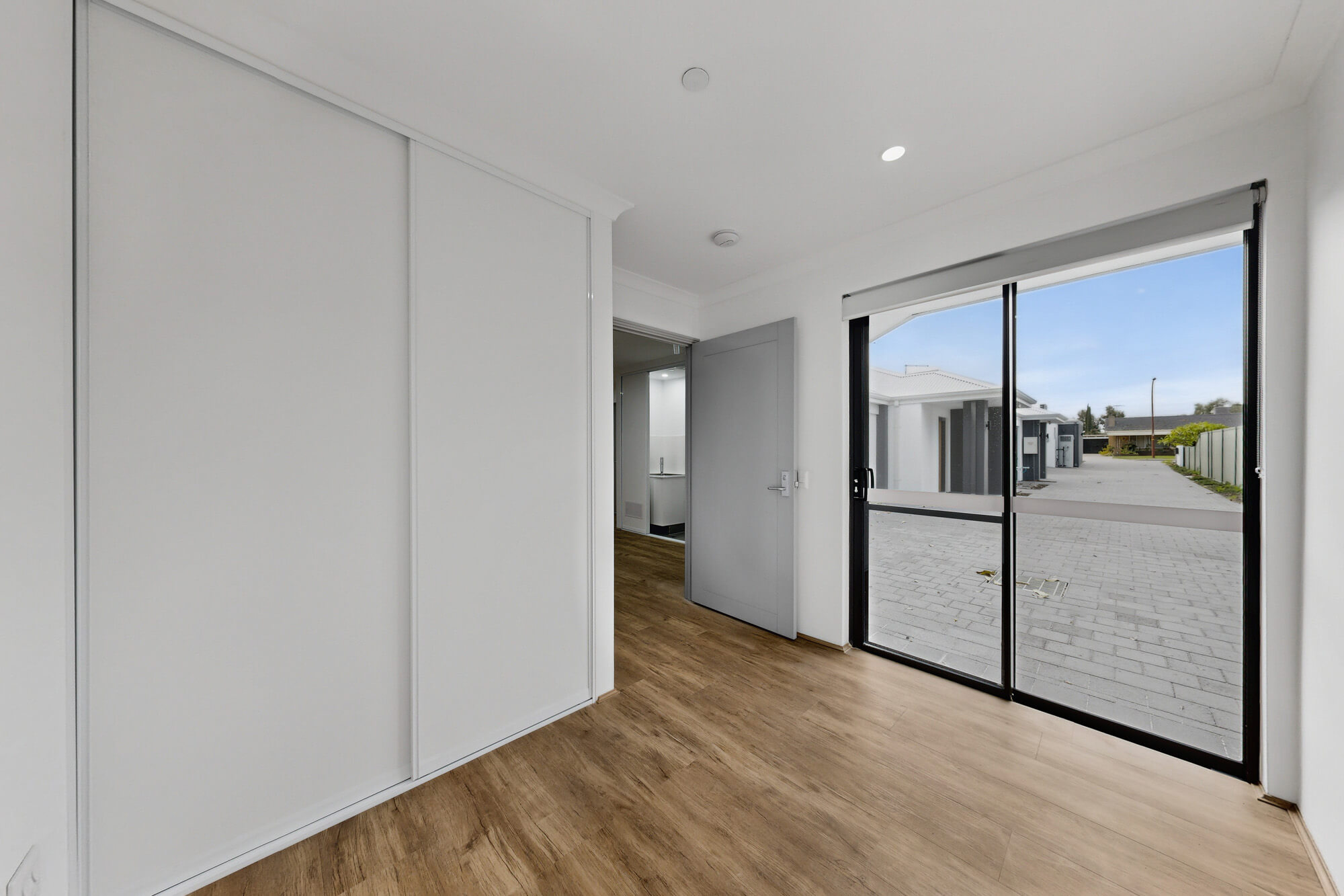 10D Markham Place Bentley, WA – Robust — Home image 2