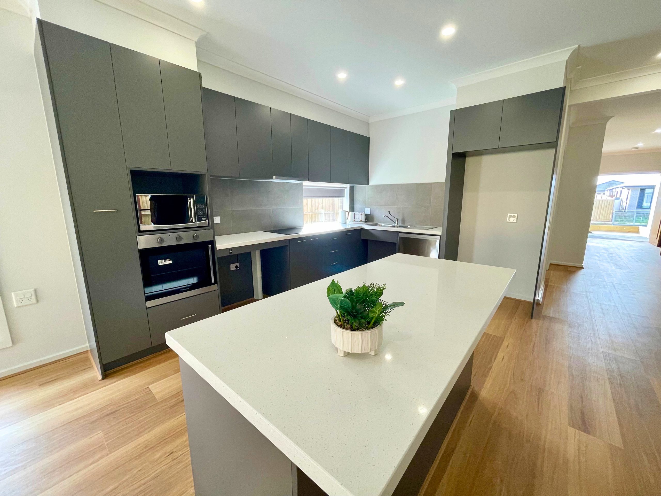 ROBWOOD HPS & BARIATRIC FEATURES - Armstrong Creek, Victoria — Home image 5