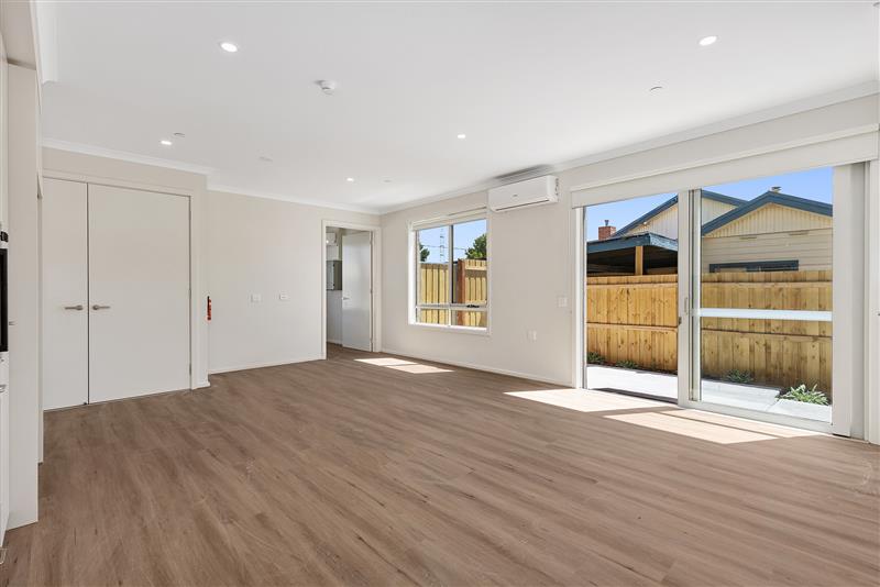 Live on your own in this 1 bed HPS Villa — Home image 5