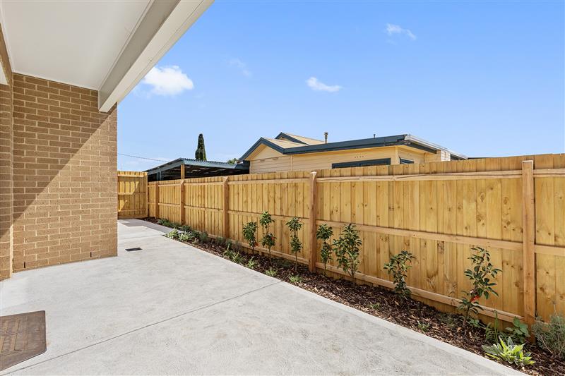Live on your own in this 1 bed HPS Villa — Home image 10