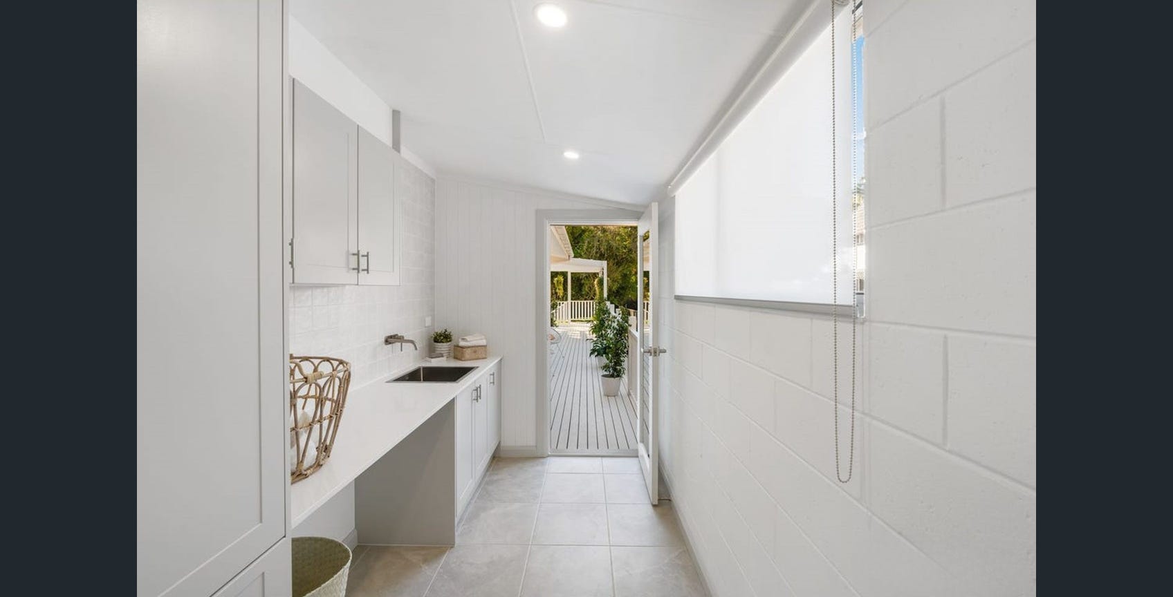 New SIL Home: Comfortable and Modern Living — Home image 5