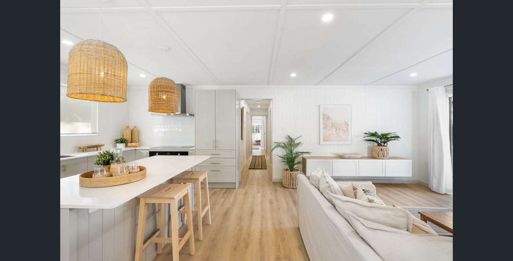New SIL Home: Comfortable and Modern Living — Home image 14
