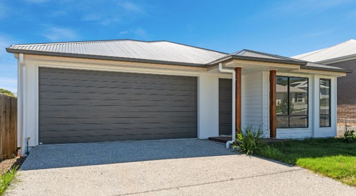 Situated In a Quiet Estate — Home image 2