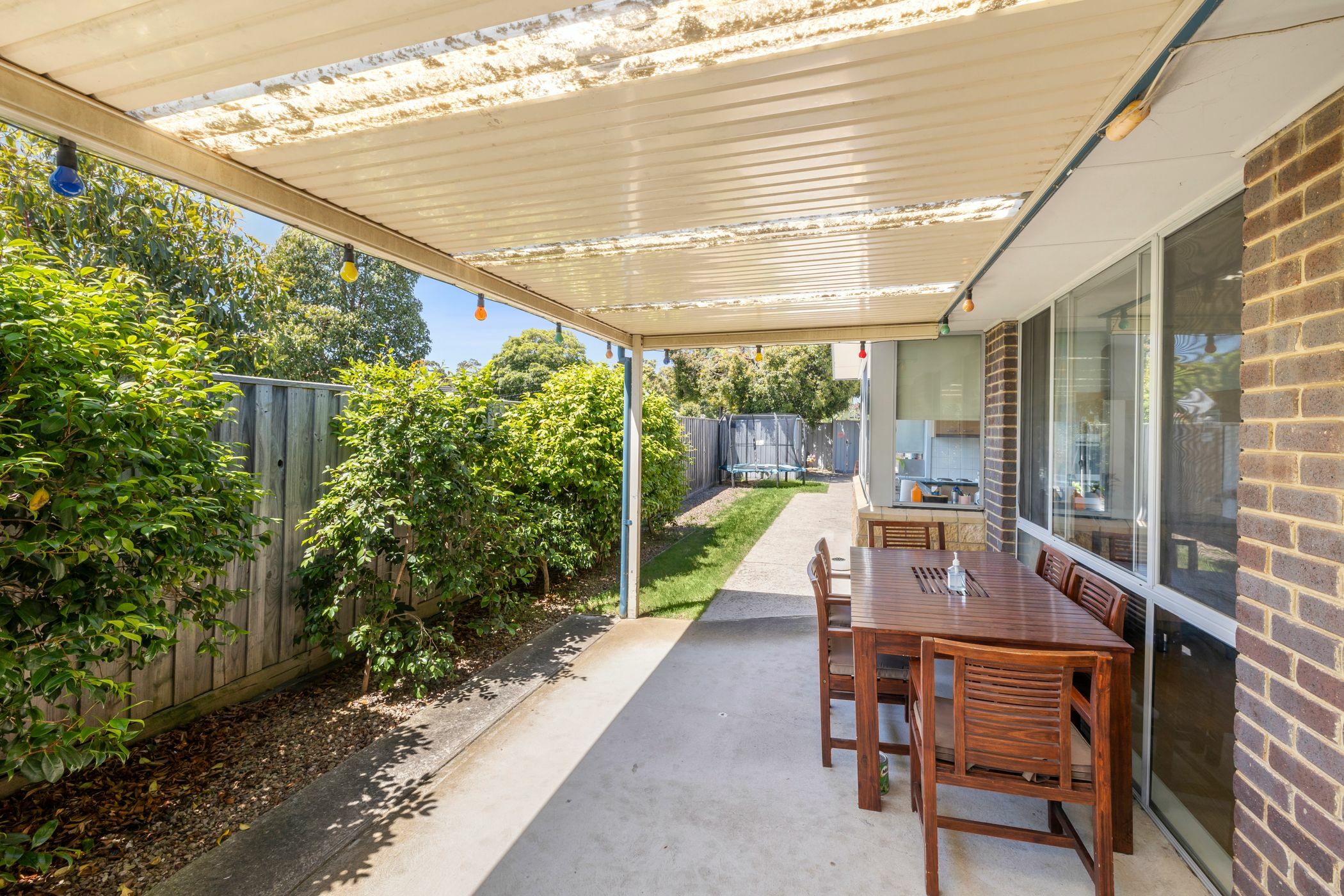 Harmonious home environment in Highett. — Home image 2