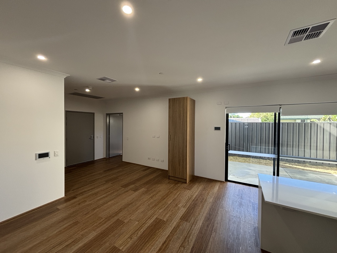 BRAND NEW - Spacious 2 Resident (HPS) (SDA) House - Armadale — Home image 5