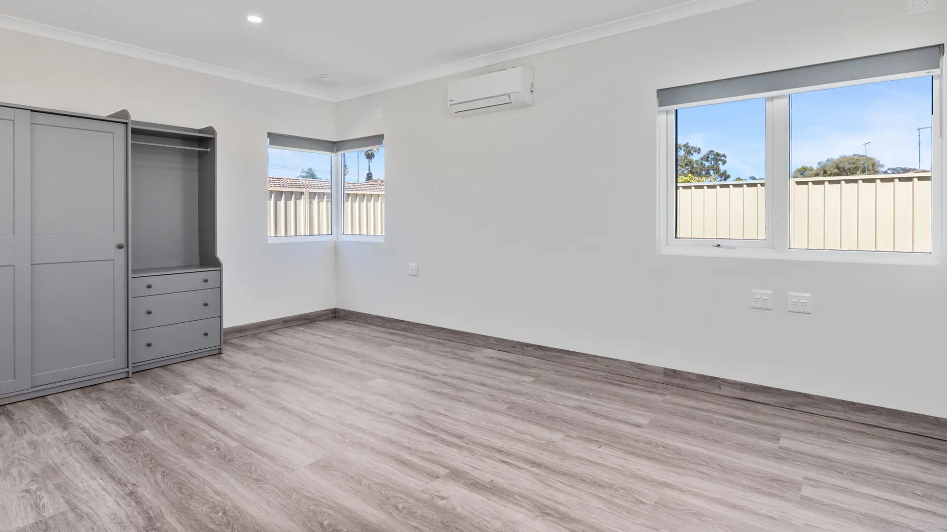 Private 2x2 Apartment Living – Premium Suite, Move-In Ready — Home image 4