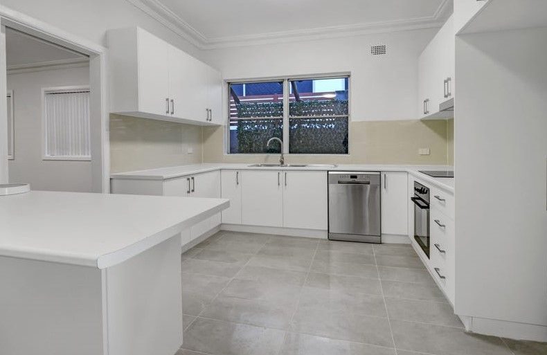 Amazing SIL Home in Sans Souci — Home image 2