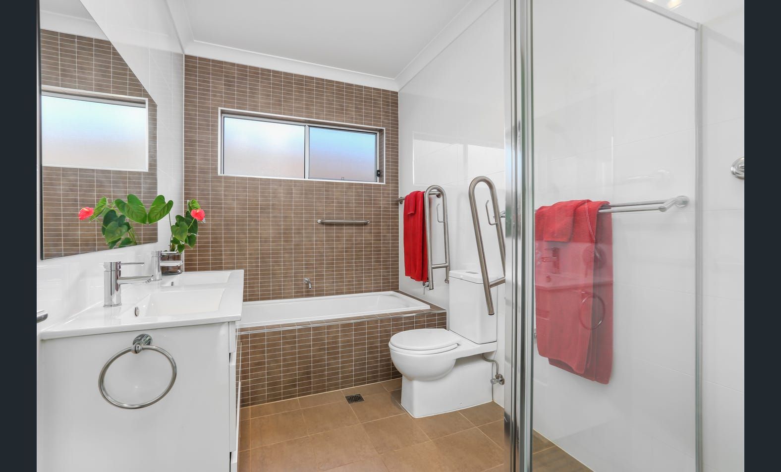 Acreage block in Kanahooka, Wollongong — Home image 6