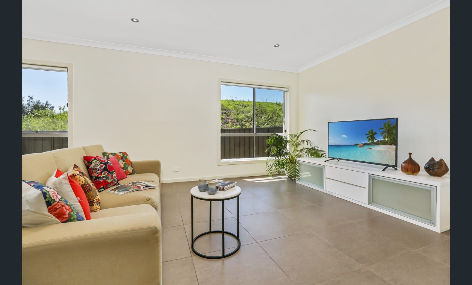 Acreage block in Kanahooka, Wollongong — Home image 9