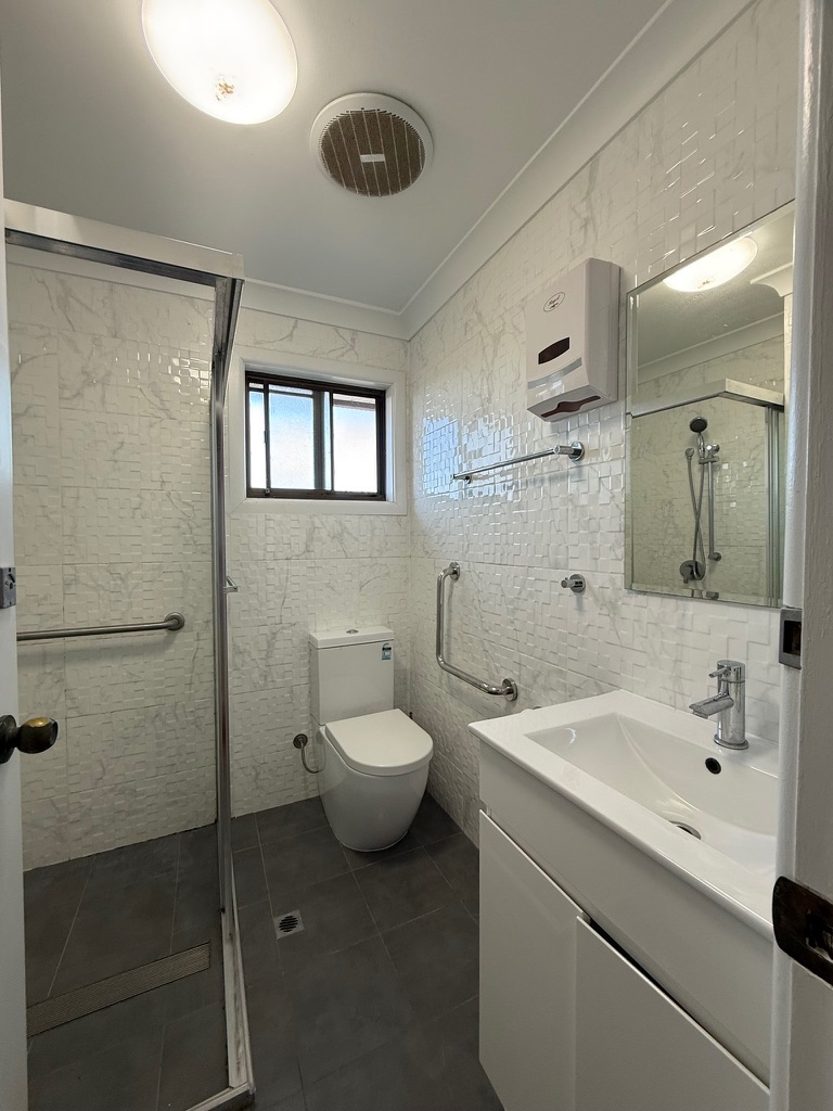 Peakhurst Heights — Home image 5