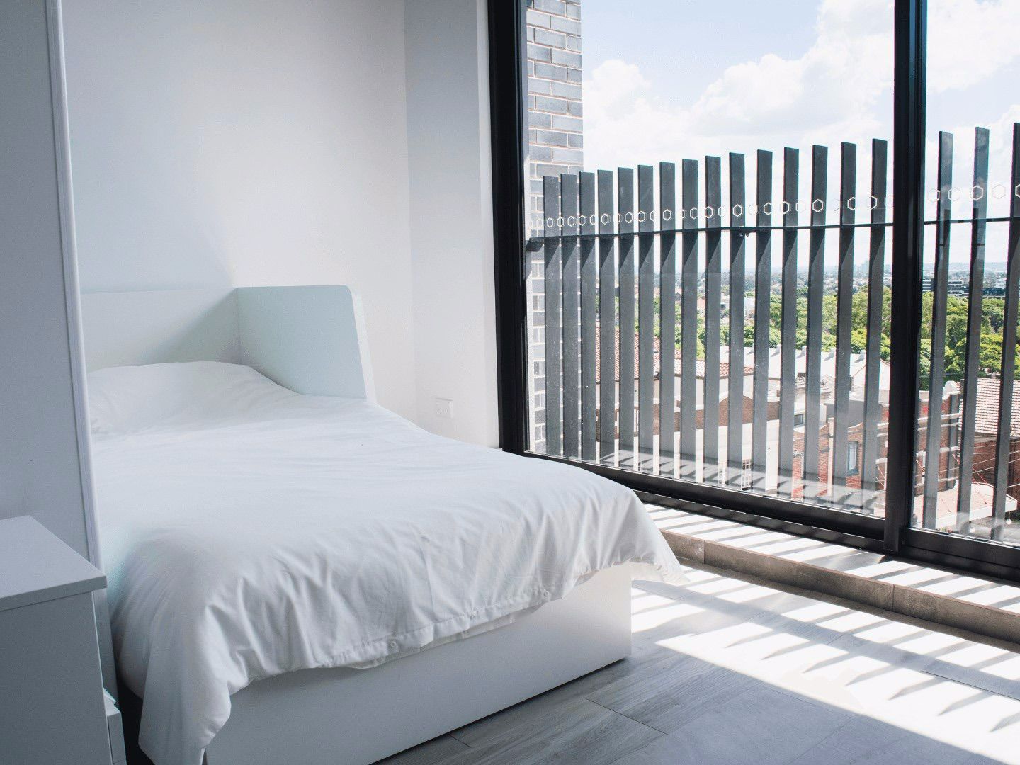 Individual SIL Studio Apartment in the heart of Petersham — Home image 3