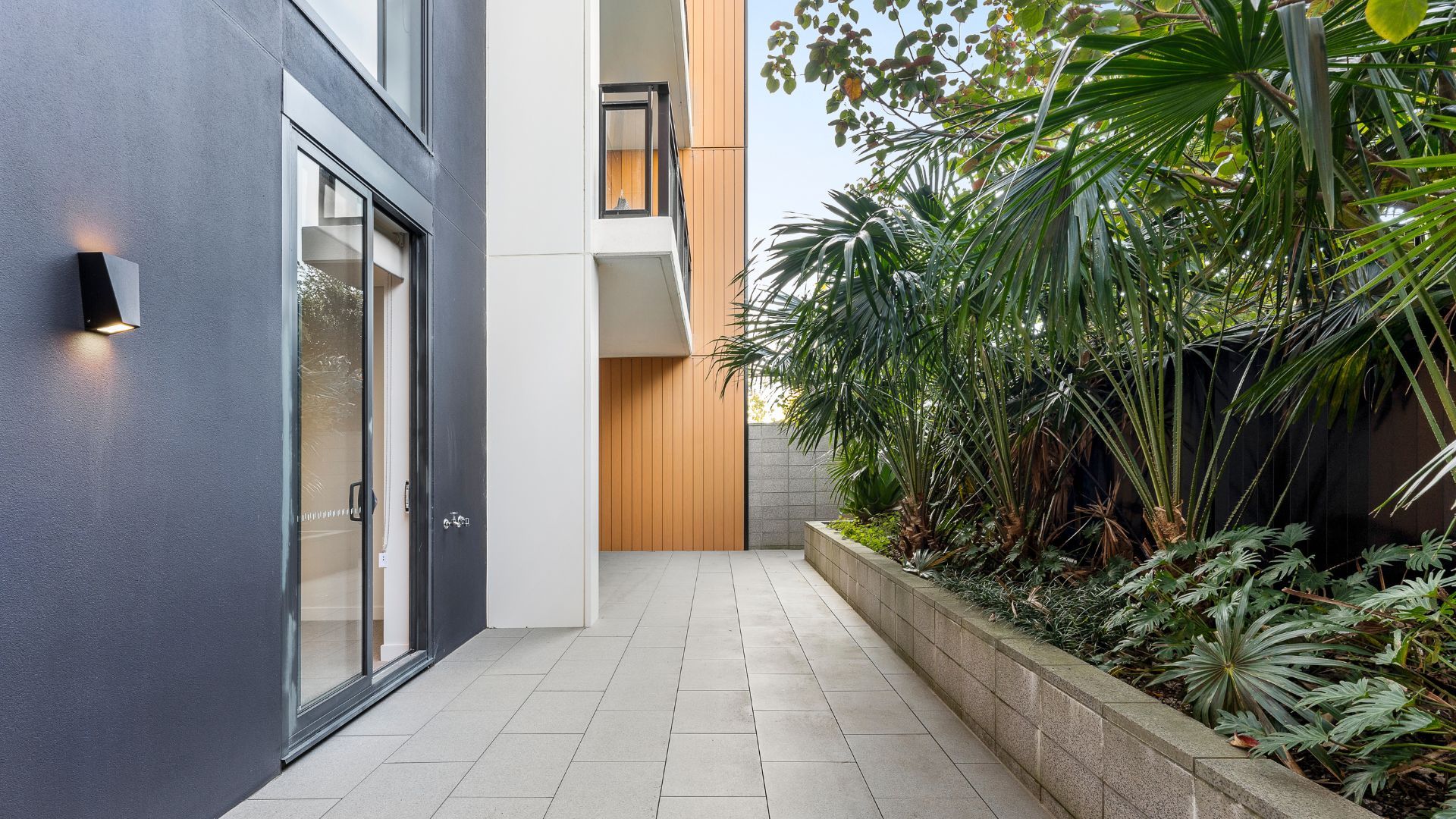 The Belmont, Edmondson Park ~ Entertainment at Your Doorstep — Home image 2