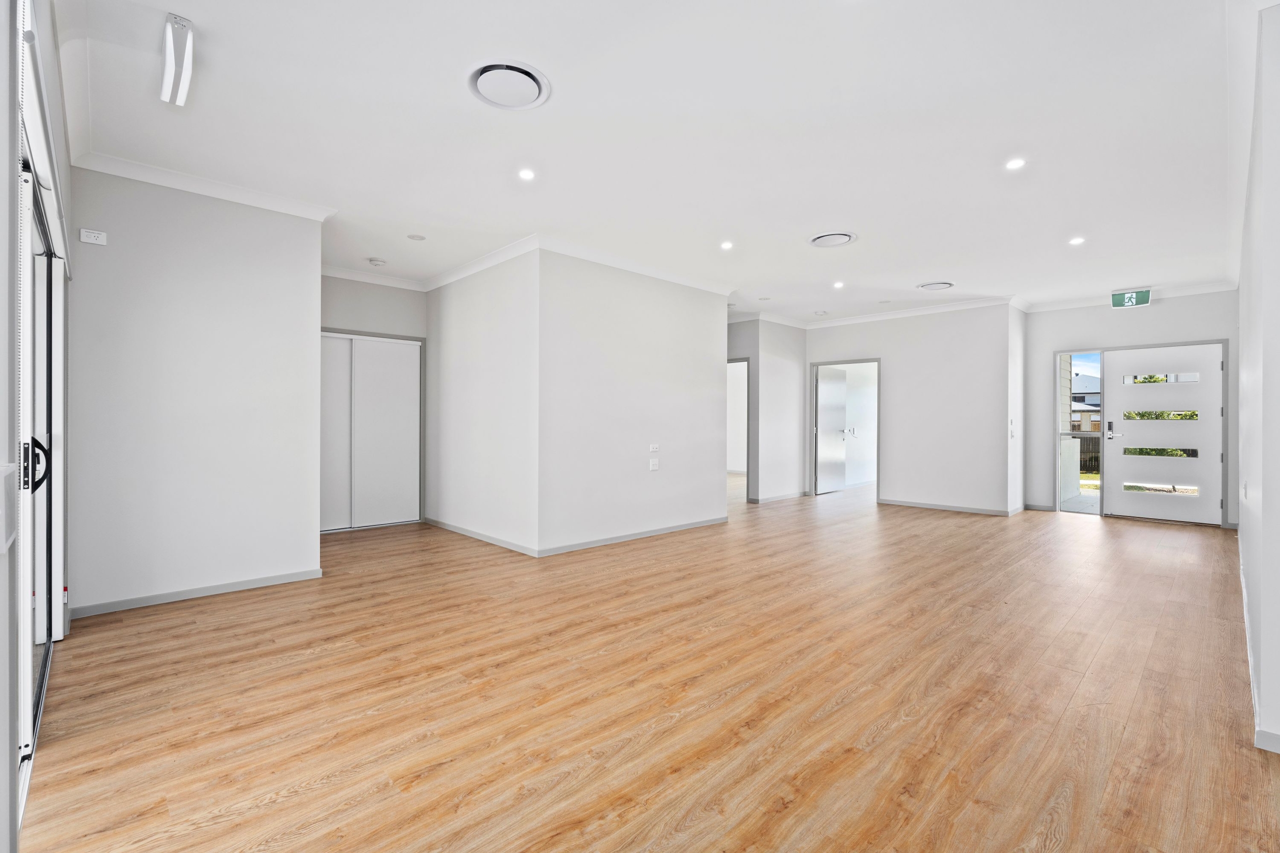 COOMERA, GOLD COAST QLD – HPS HOUSE (LOOKING FOR CO-TENANT) — Home image 3